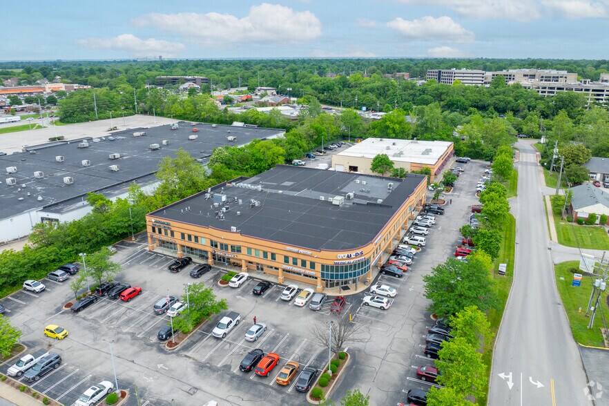 More Photos Of 3901 Dutchmans Ln, Louisville Medical For Lease