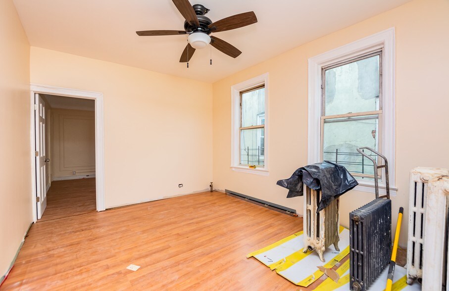 1144 Metcalf Ave, Bronx, NY 10472 Apartments For Sale