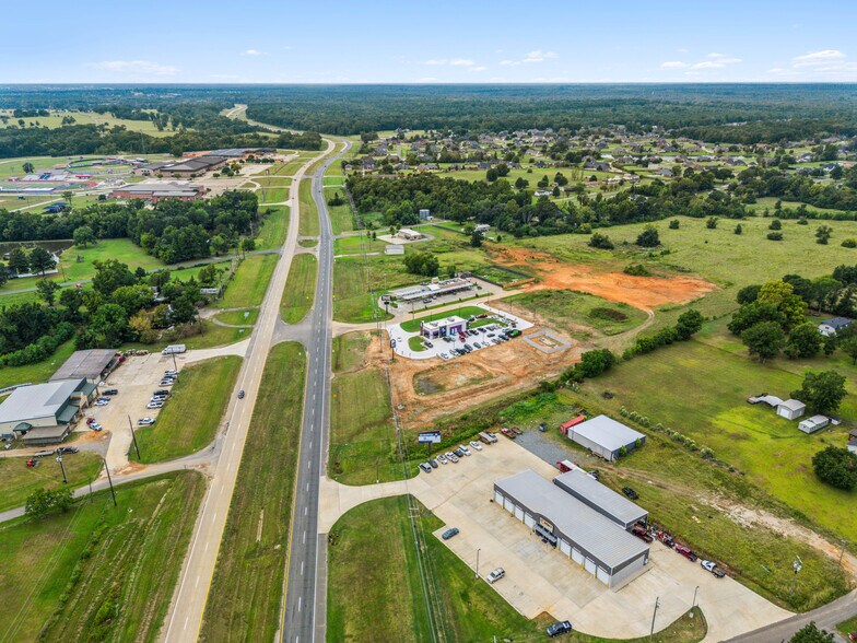 More Photos Of 2370 Hwy171 Hwy, Stonewall Fast Food For Sale