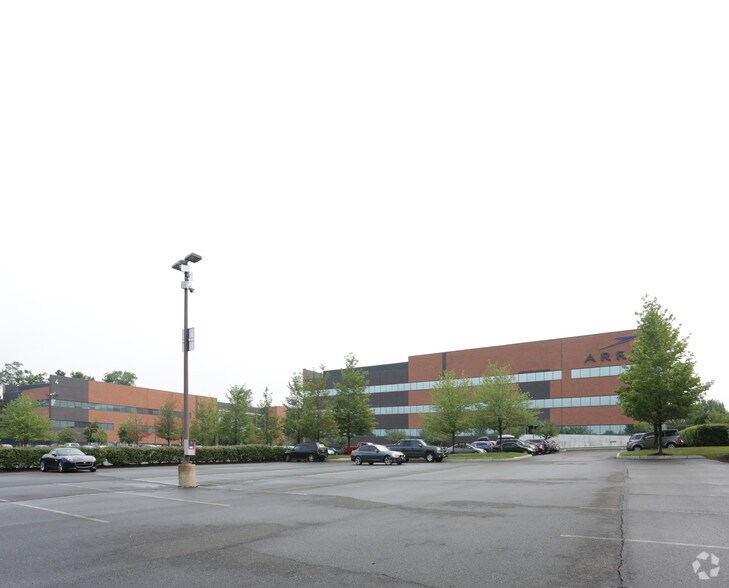 More Photos Of 101 Tournament Dr, Horsham Township Unknown For Lease