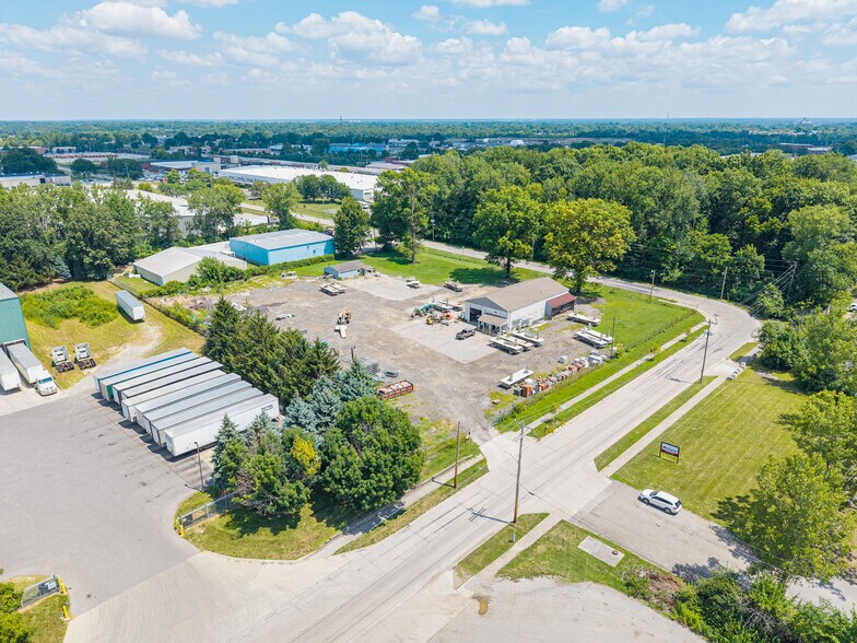 Primary Photo Of 1660 Universal Rd, Columbus Warehouse For Sale