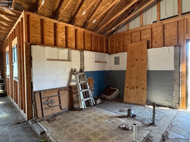 More Photos Of 720 Medina St, Lodi Restaurant For Sale