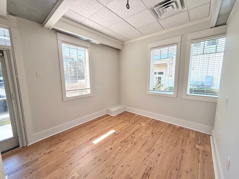 More Photos Of 277 Willbrook Blvd, Pawleys Island Office For Lease
