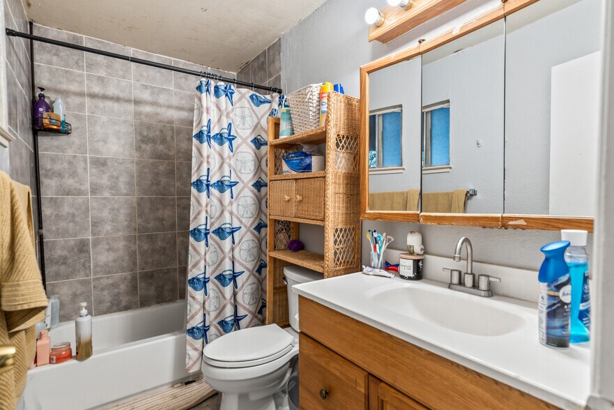 More Photos Of 5390 Carryback Ave, San Jose Apartments For Sale