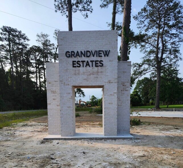 More Photos Of 13015 Grandview Dr, Denham Springs Land For Sale