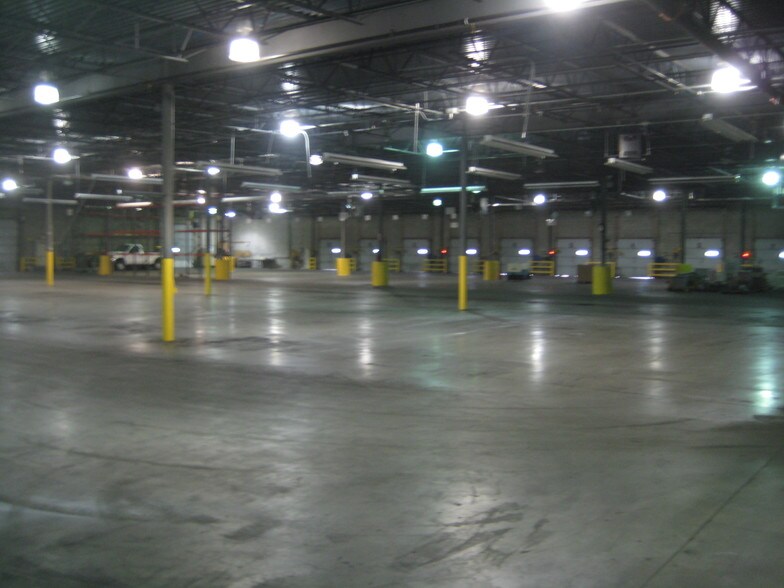 More Photos Of 330 Turner St, Attleboro Manufacturing For Lease