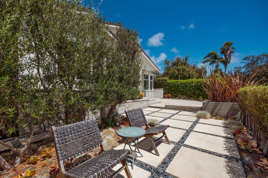 More Photos Of 1817 Euclid St, Santa Monica Apartments For Sale