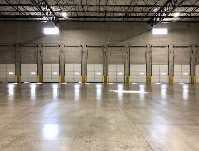 More Photos Of 700 N Rohlwing Rd, Itasca Warehouse For Lease