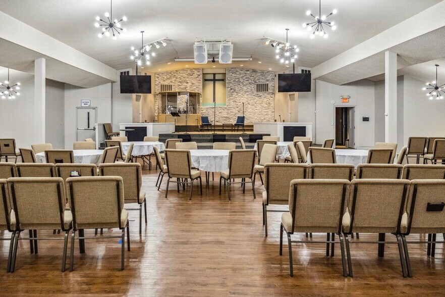 More Photos Of 4528 Rockbridge Rd, Stone Mountain Religious Facility For Sale