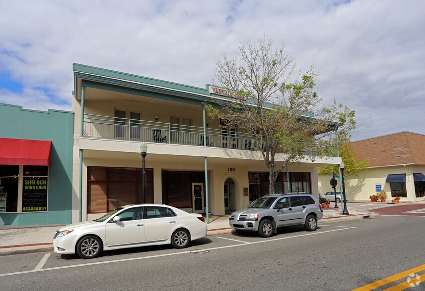 More Photos Of 120 E Pine St, Lakeland Office For Lease
