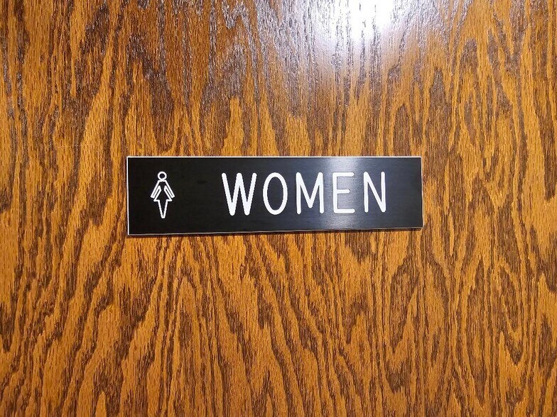 More Photos Of 840 Lake Ave, Racine Office For Sale