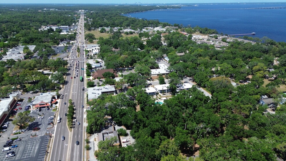 More Photos Of 2301 Park Ave, Orange Park Medical For Lease