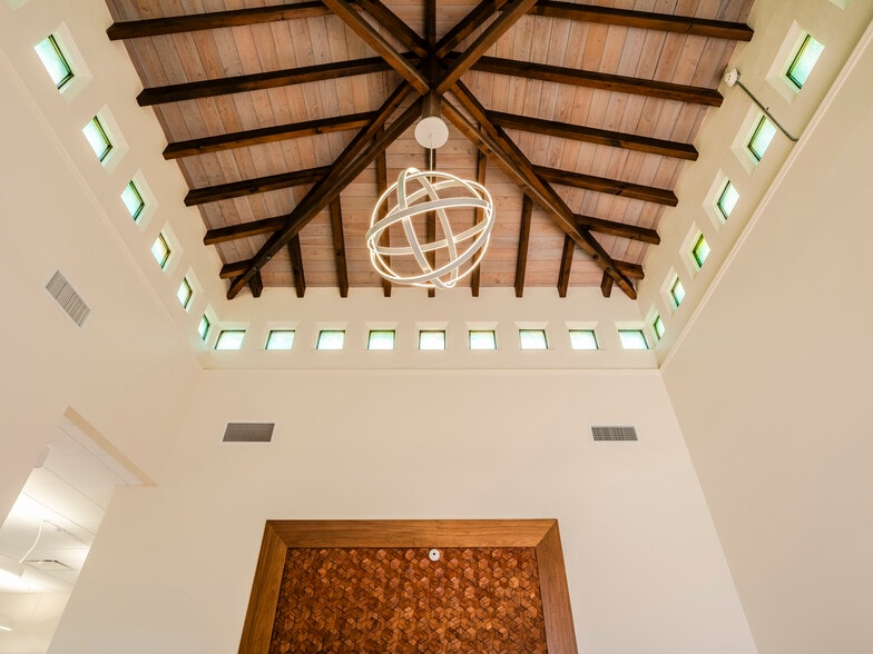 More Photos Of 880 E Palmetto Park Rd, Boca Raton Storefront Retail Office For Sale