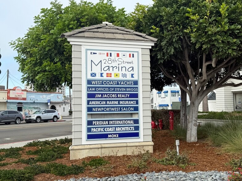 More Photos Of 2600-2700 Newport Blvd, Newport Beach Apartments For Lease