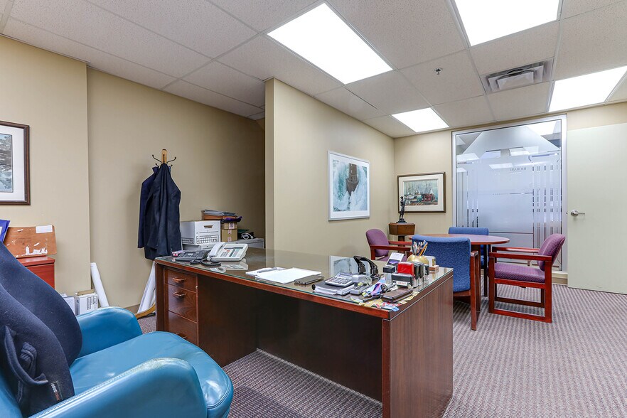 More Photos Of 12520 Horseshoe Way, Richmond Warehouse For Lease