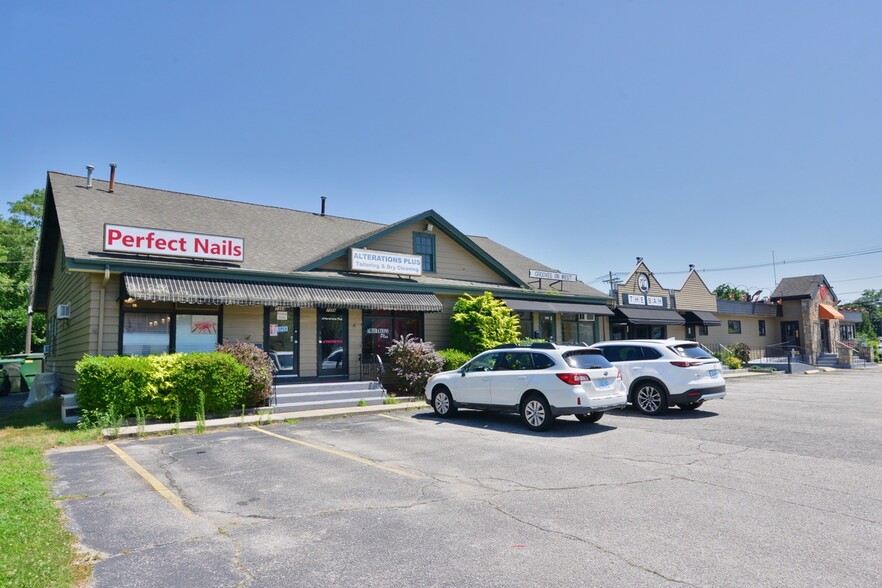 Primary Photo Of 7354-7366 Post Rd, North Kingstown Restaurant For Sale