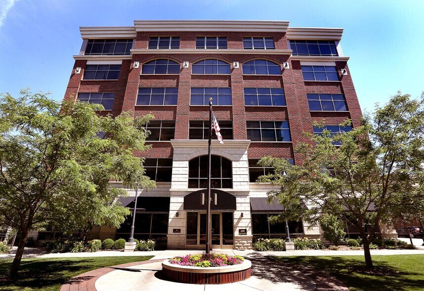 Primary Photo Of 332 Front St S, La Crosse Medical For Lease