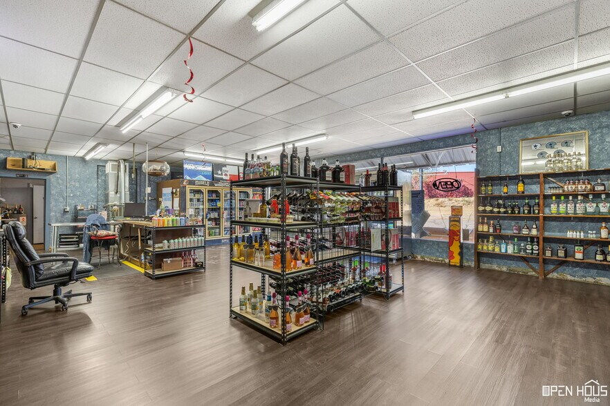 More Photos Of 18847 US-281, Windthorst Storefront Retail Office For Sale