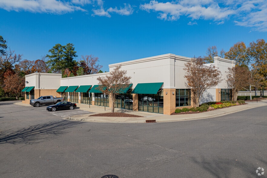 More Photos Of 7980-7990 Arco Corporate Dr, Raleigh Unknown For Lease