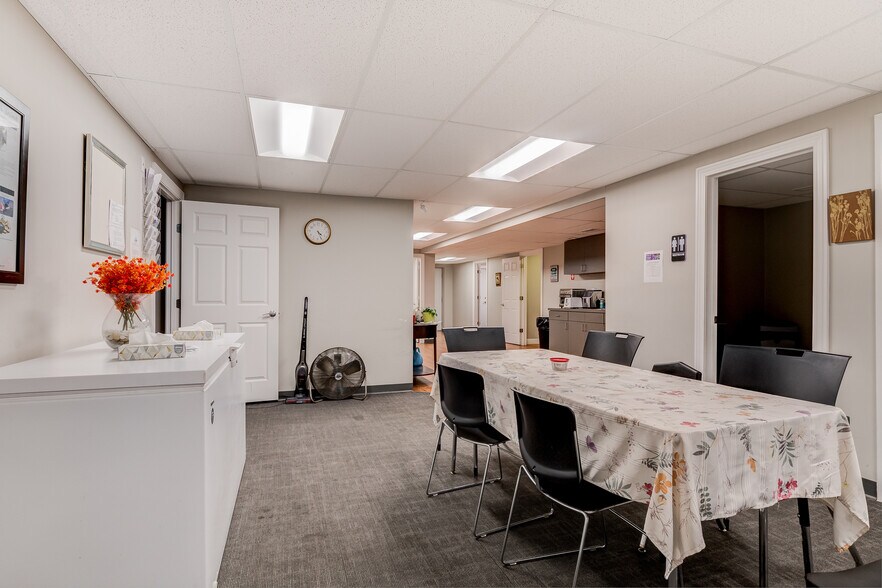 More Photos Of 2824 Mack Rd, Fairfield Loft Creative Space For Sale