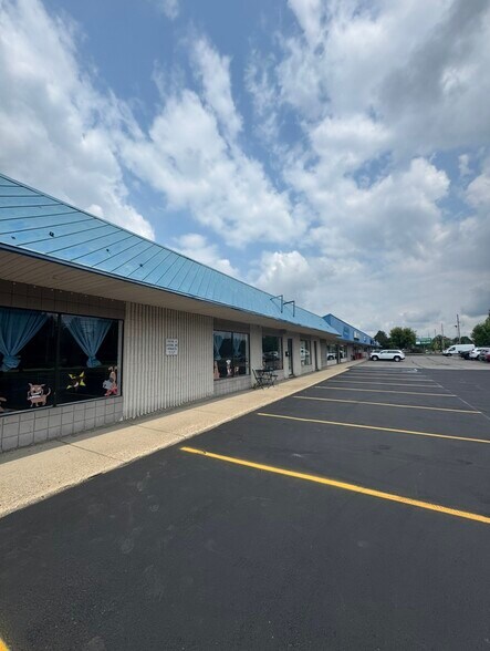 Primary Photo Of 38405 Dodge Park Rd, Sterling Heights Unknown For Lease