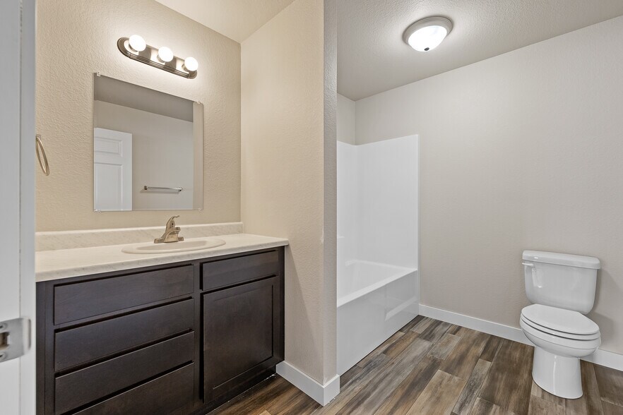 More Photos Of 4815 5th St, Rapid City Apartments For Sale