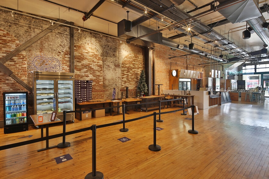 More Photos Of 55-61 E Colorado Blvd, Pasadena Storefront Retail Office For Lease