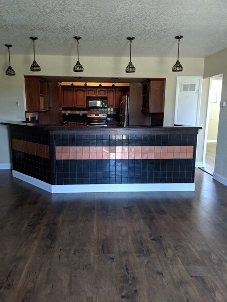 More Photos Of 6232 Madison St, New Port Richey Office For Sale
