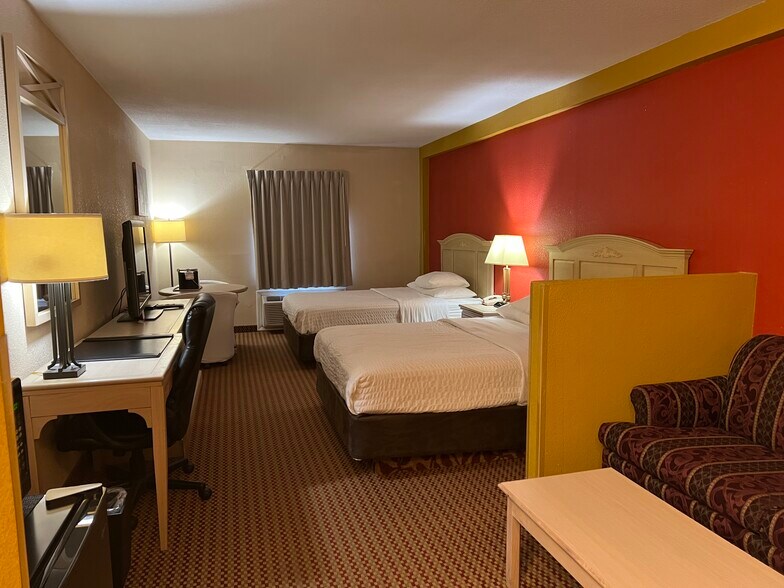 More Photos Of 1614 Antique City Dr, Walnut Hotel For Sale