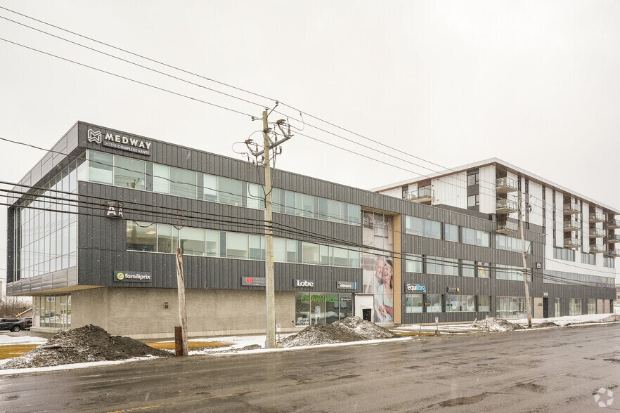 Primary Photo Of 6750 Boul Guillaume-Couture, Lévis Medical For Lease