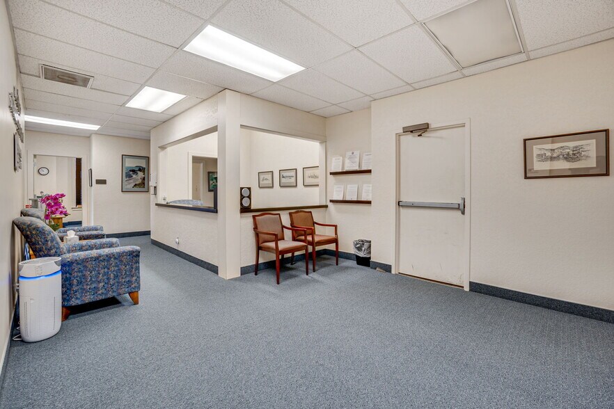 More Photos Of 701 5th St, Eureka Office Residential For Sale