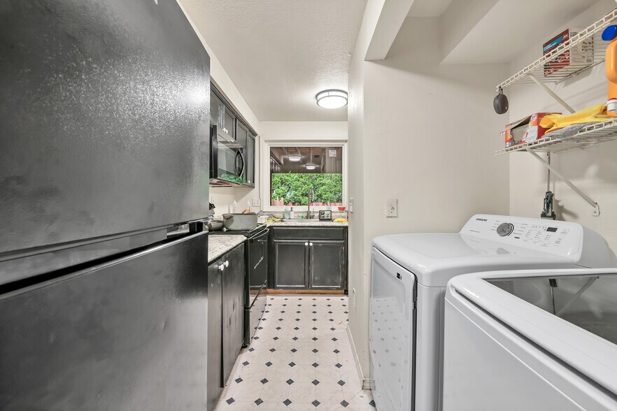 More Photos Of 16804-16918 SE Division St, Portland Apartments For Sale