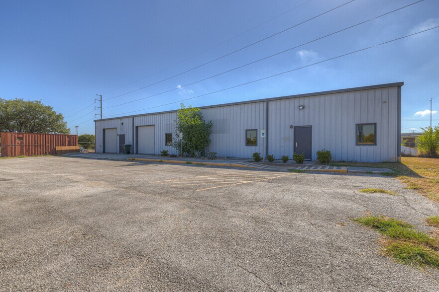 Primary Photo Of 6226 Fairdale Dr, San Antonio Warehouse For Sale