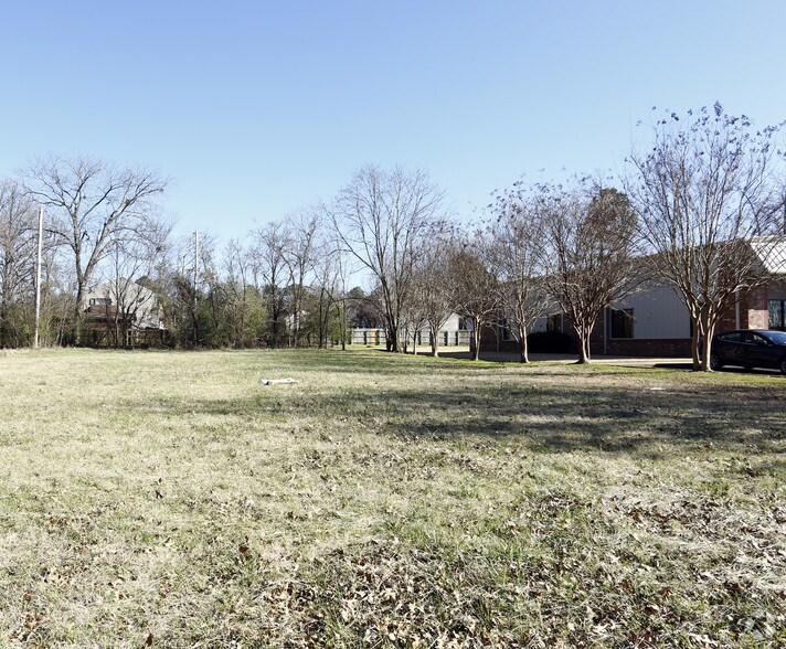 More Photos Of 354 Distribution Pky, Collierville Land For Sale