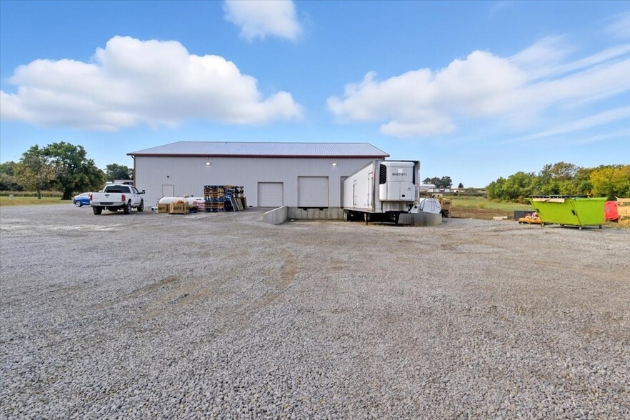 More Photos Of 105 N Broadway St, Syracuse Freestanding For Sale