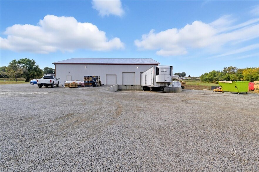 More Photos Of 105 N Broadway St, Syracuse Freestanding For Sale
