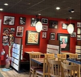 More Photos Of 4305-4313 W 13 Mile Rd, Royal Oak Restaurant For Lease