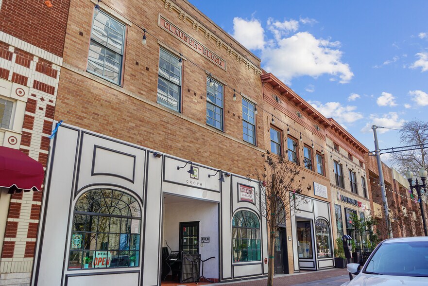 More Photos Of 410 W 4th St, Santa Ana Office For Sale