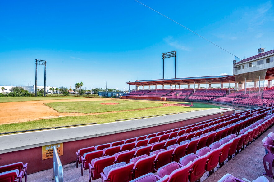 More Photos Of 500 Friday Rd, Cocoa Sports And Entertainment For Sale