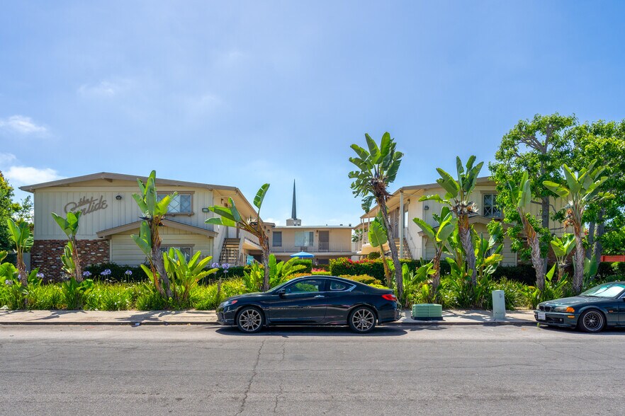 More Photos Of 4480 49th St, San Diego Apartments For Sale