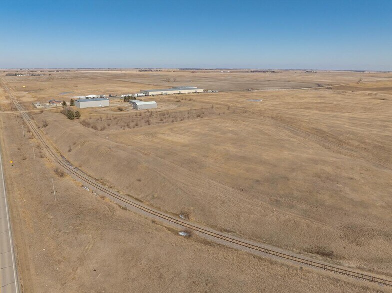 More Photos Of 2708 30th Ave NE, Minot Manufacturing For Sale