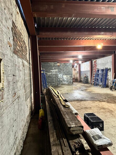 More Photos Of 39-17 24th St, Long Island City Warehouse For Sale