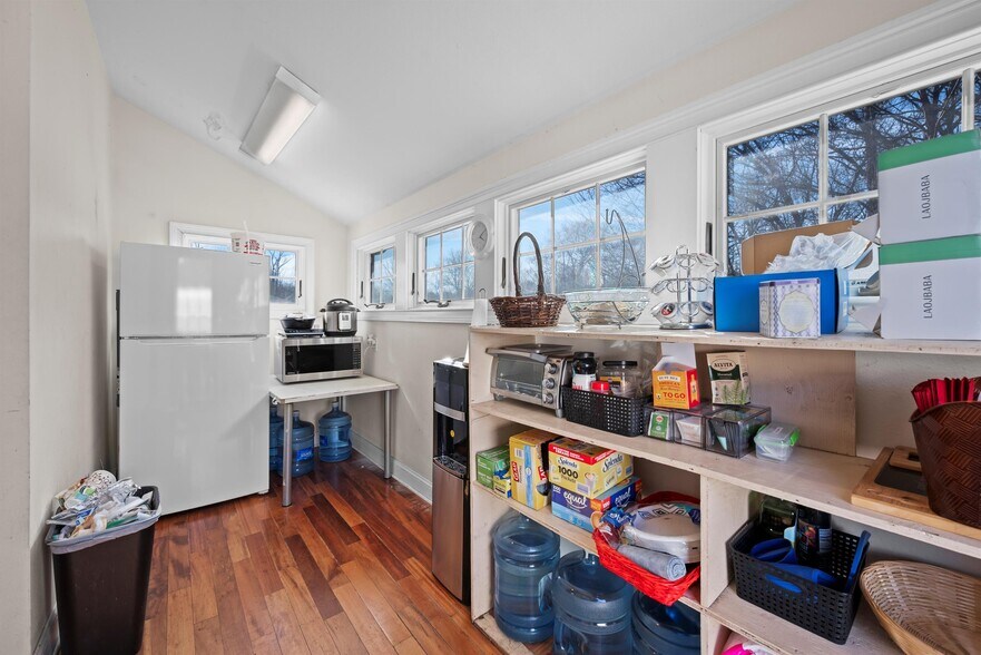 More Photos Of 1195 State Route 208, Monroe Unknown For Lease