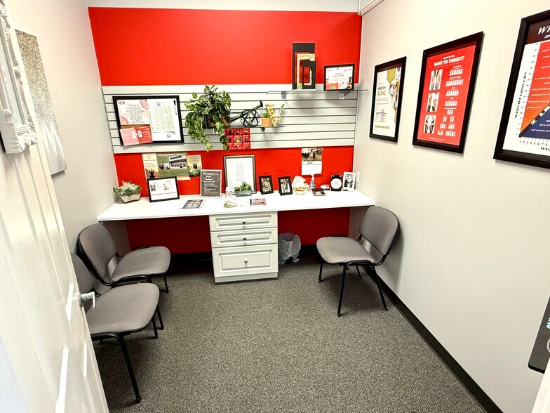 More Photos Of 5212 48 St, Red Deer Office For Sale