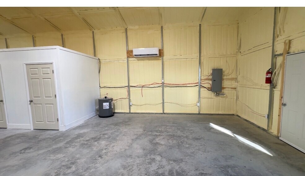 More Photos Of 310 Walker St, Hackleburg Storefront Retail Office For Sale