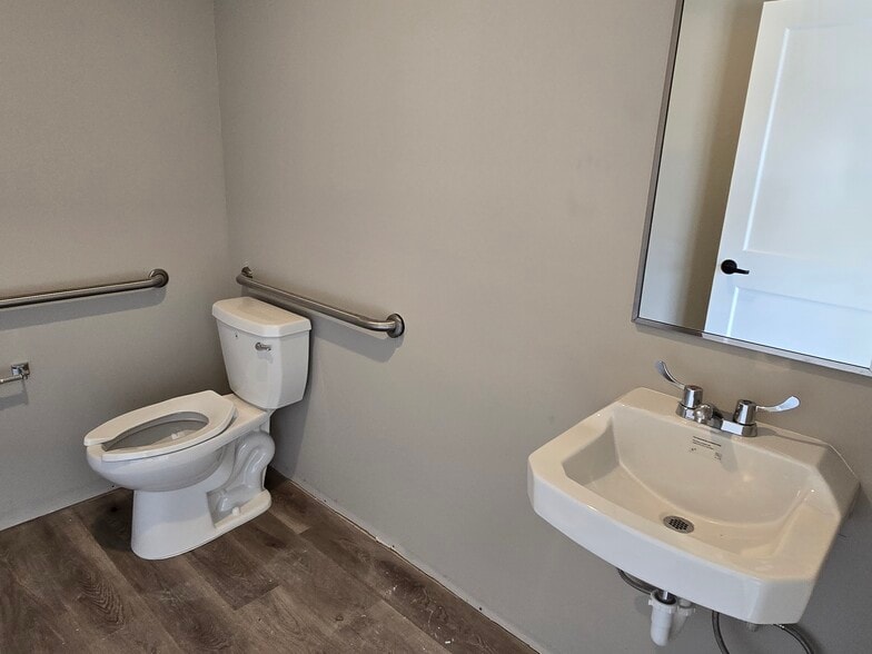 More Photos Of 237 Main St, Hackettstown Apartments For Sale