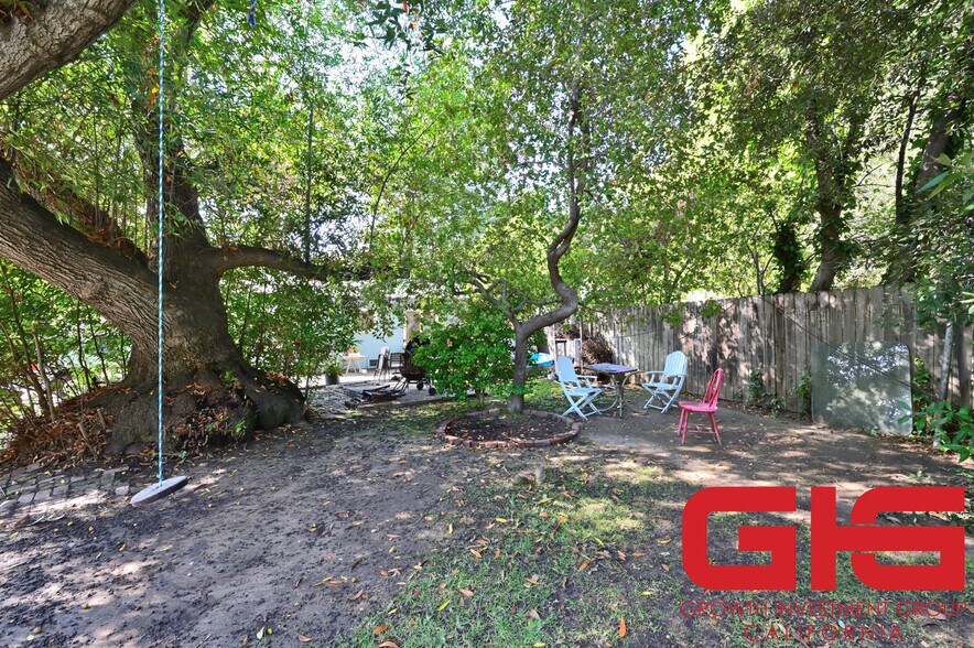 More Photos Of 542-548 N Madison Ave, Pasadena Apartments For Sale