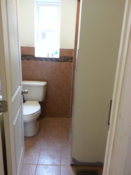 More Photos Of 211 S 45th St, Philadelphia Apartments For Sale