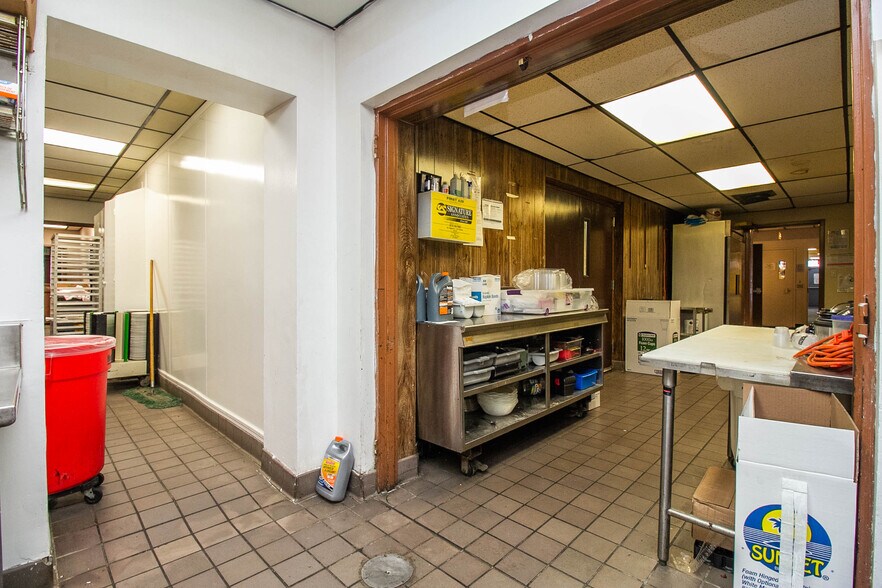 More Photos Of 31117 Plymouth Rd, Livonia Lodge Meeting Hall For Sale