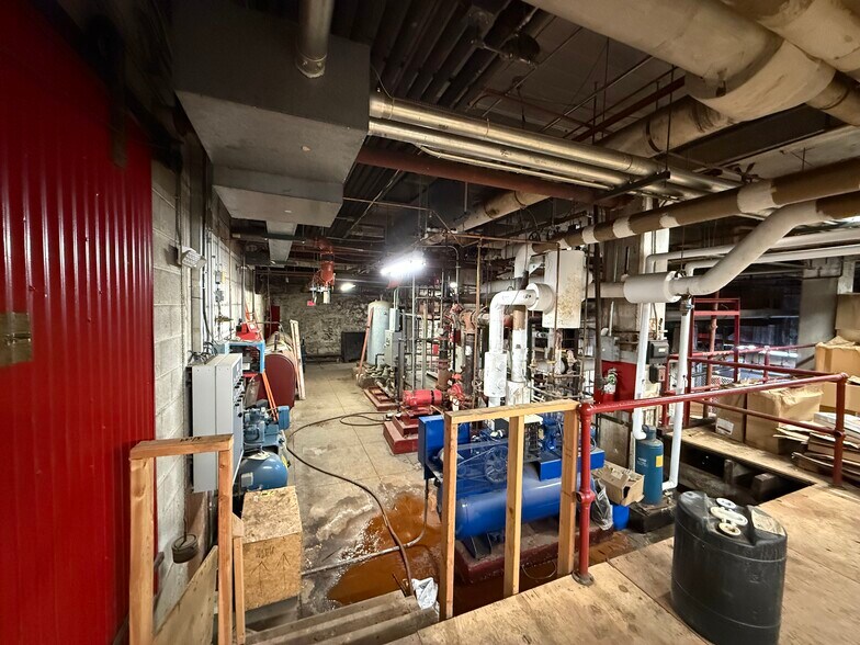 More Photos Of 919 Walnut St, Philadelphia Medical For Sale